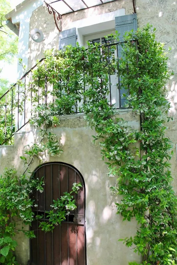 Bed & Breakfast Le Mas Les Eydins Bonnieux France